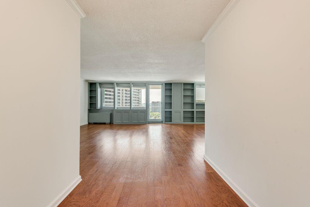 3883 Turtle Creek Boulevard 2014