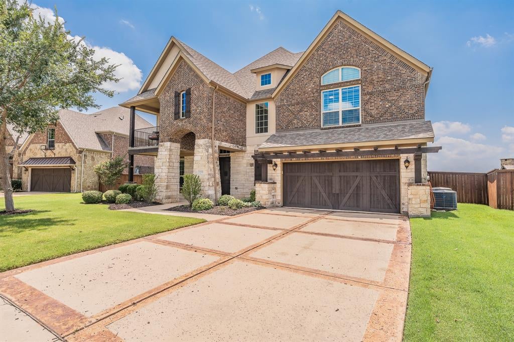 1233 Clearwater Drive
