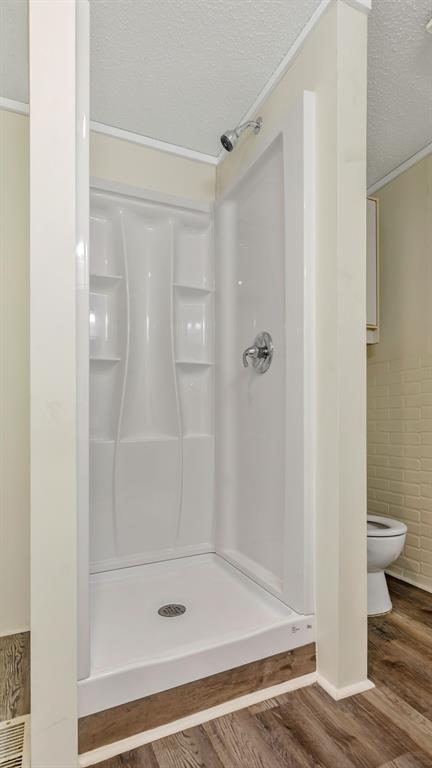 ABST 591 TR 15 J MC KINNEY - Residential