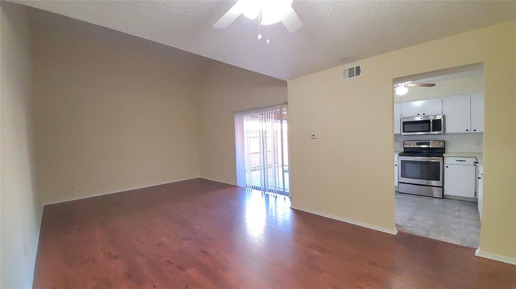 Richardson Life Style Twnhms - Residential Lease