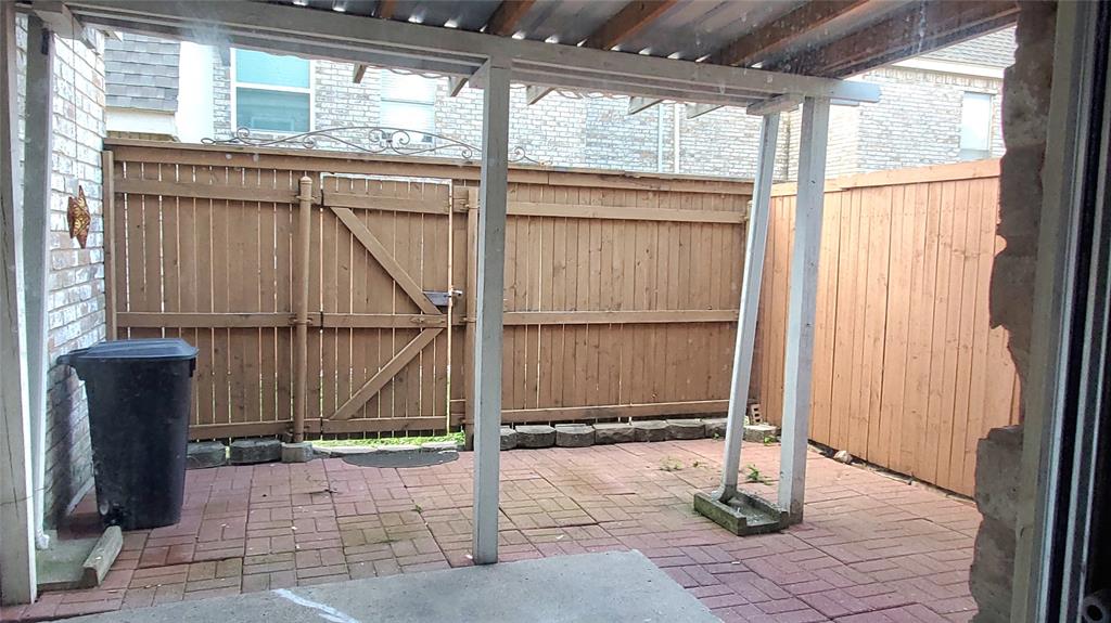 Richardson Life Style Twnhms - Residential Lease