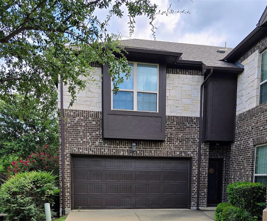 5027 Italia Lane