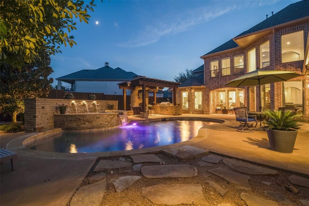 1304 Overland Drive