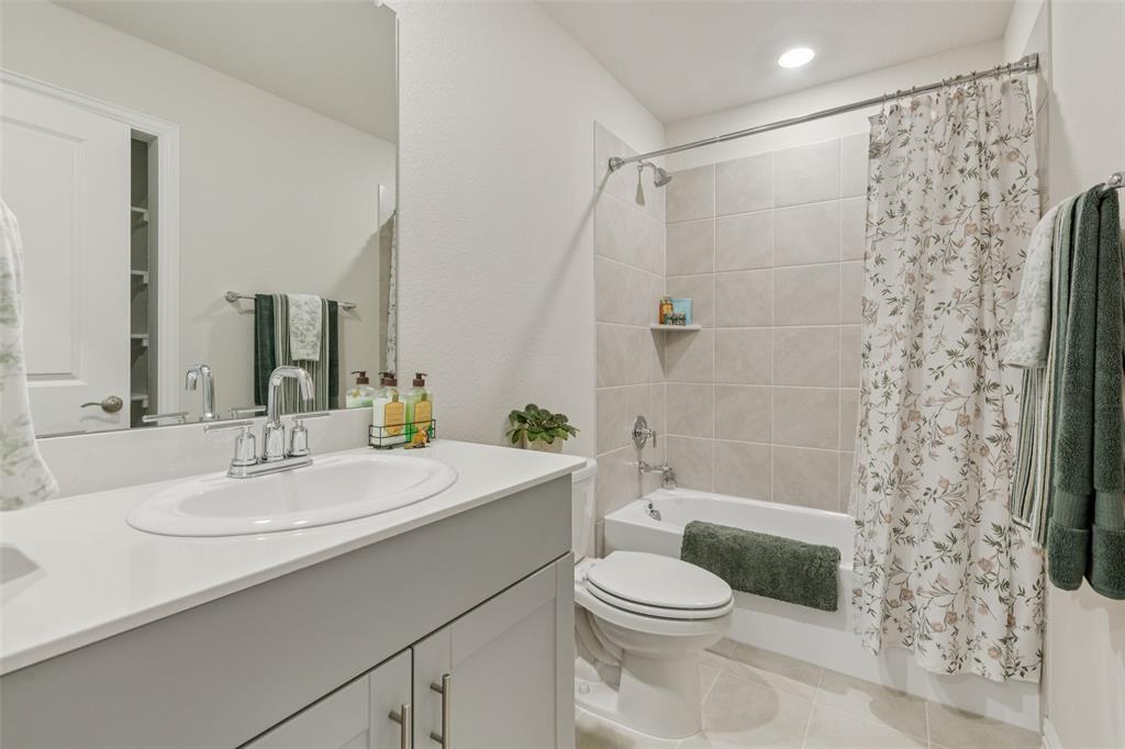 Westmoor Ph 1 - Residential