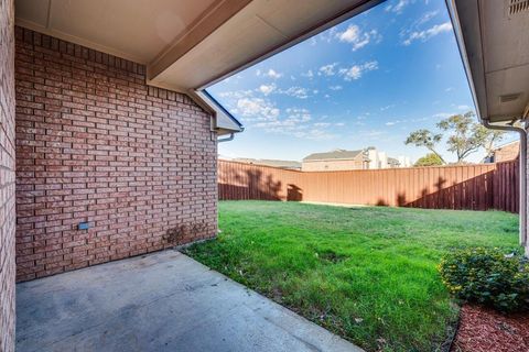 A home in Waxahachie