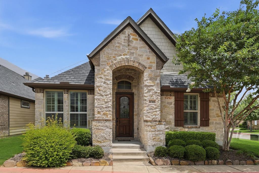 8705 Shallowford Lane