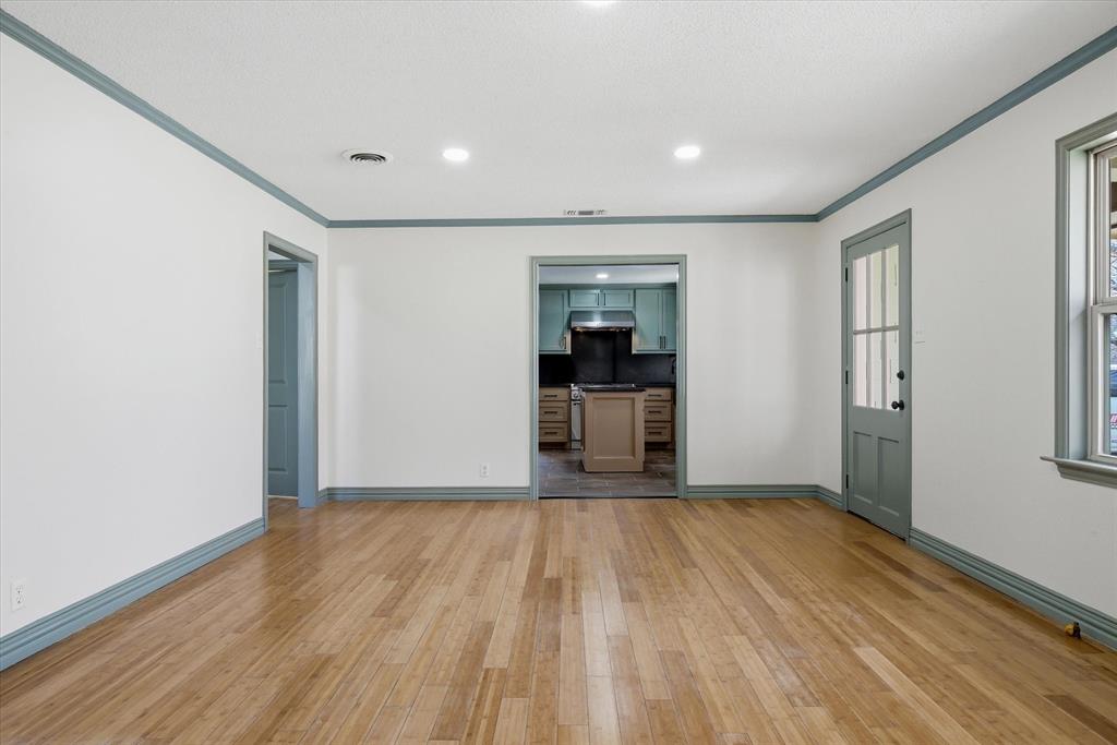 LL7& 8 CANTON - Residential