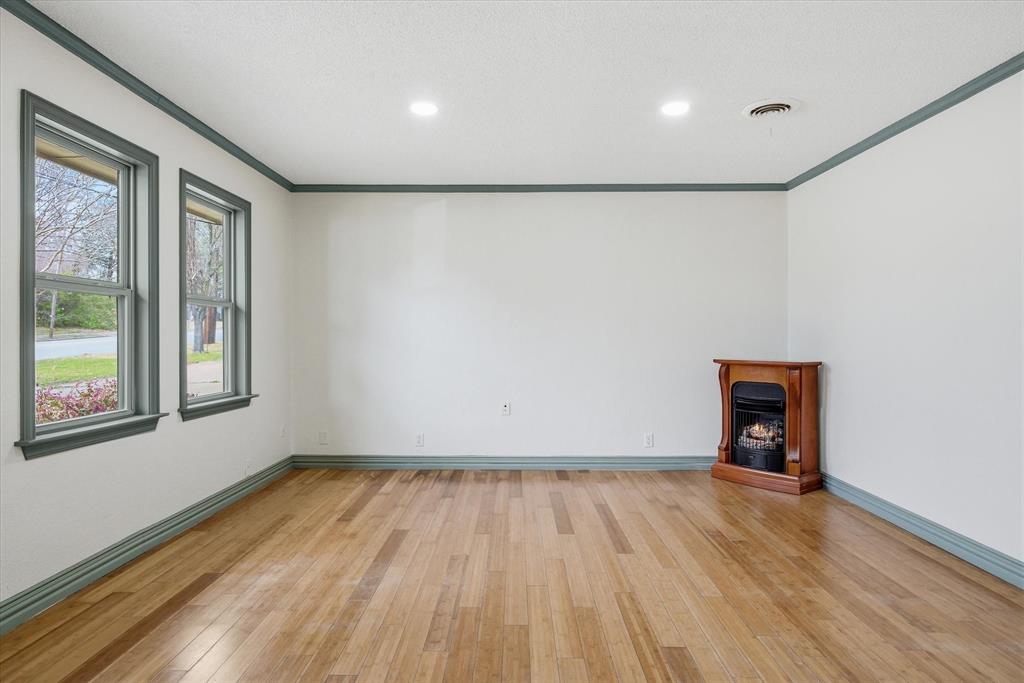 LL7& 8 CANTON - Residential