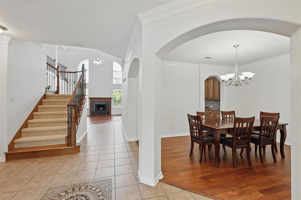 2410 Honey Drive