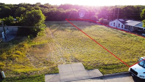 619 Franklin Street DeSoto TX 75115