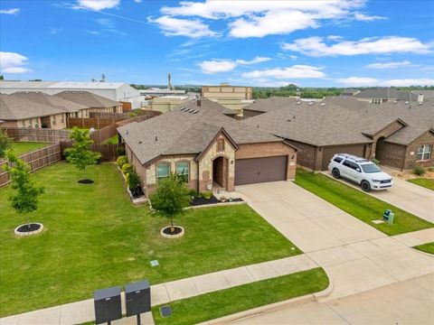 609 Autumn Avenue Justin TX 76247