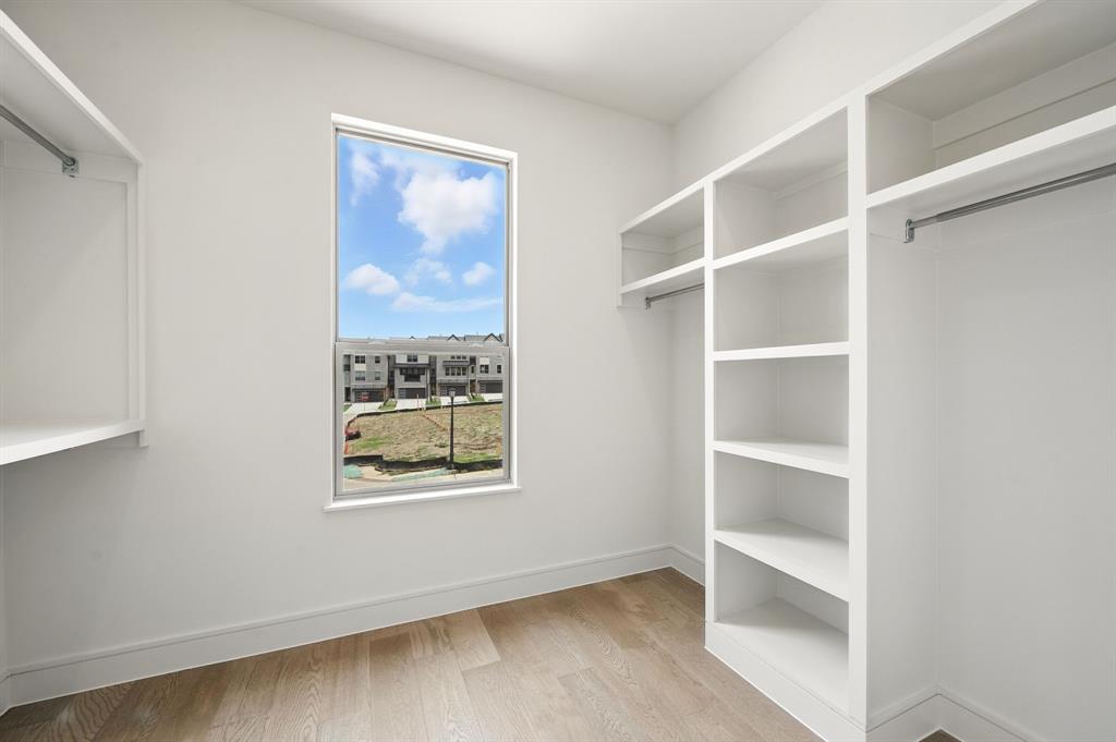 Linkside Las Colinas - Residential