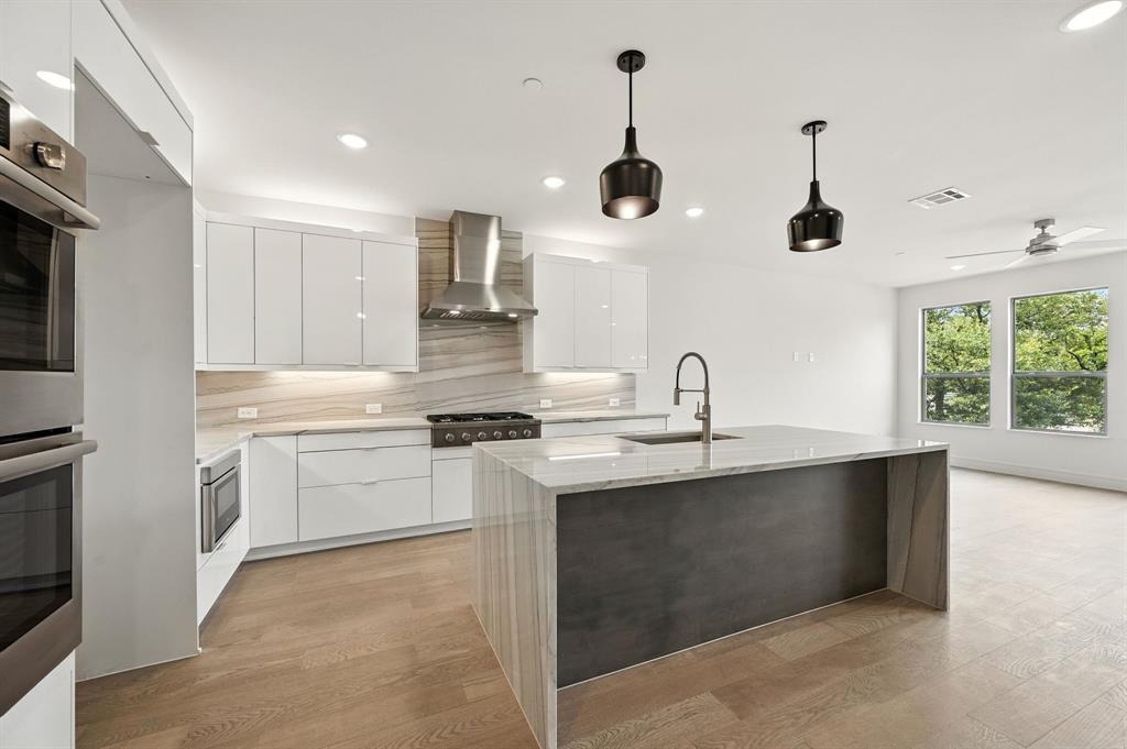 Linkside Las Colinas - Residential