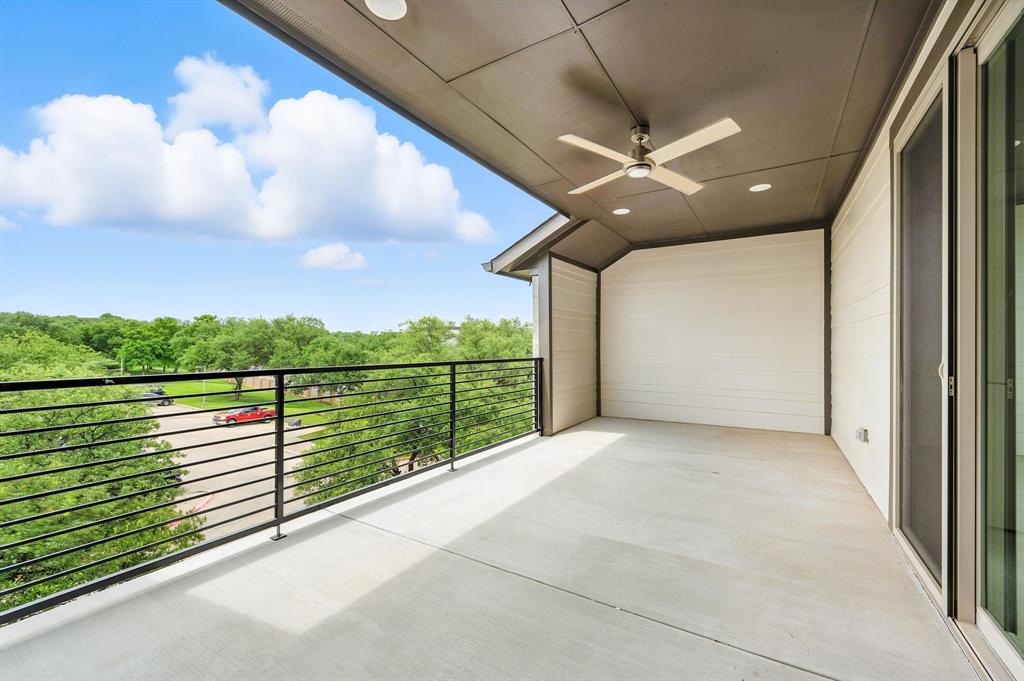Linkside Las Colinas - Residential