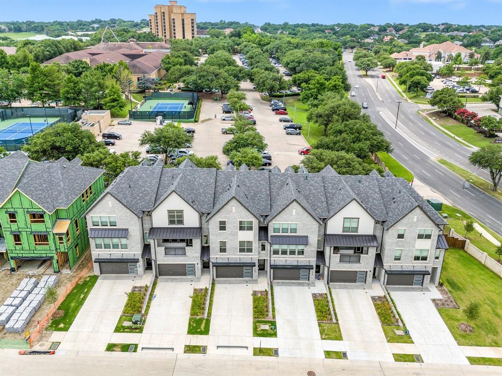 1364 Cherry Hills Lane