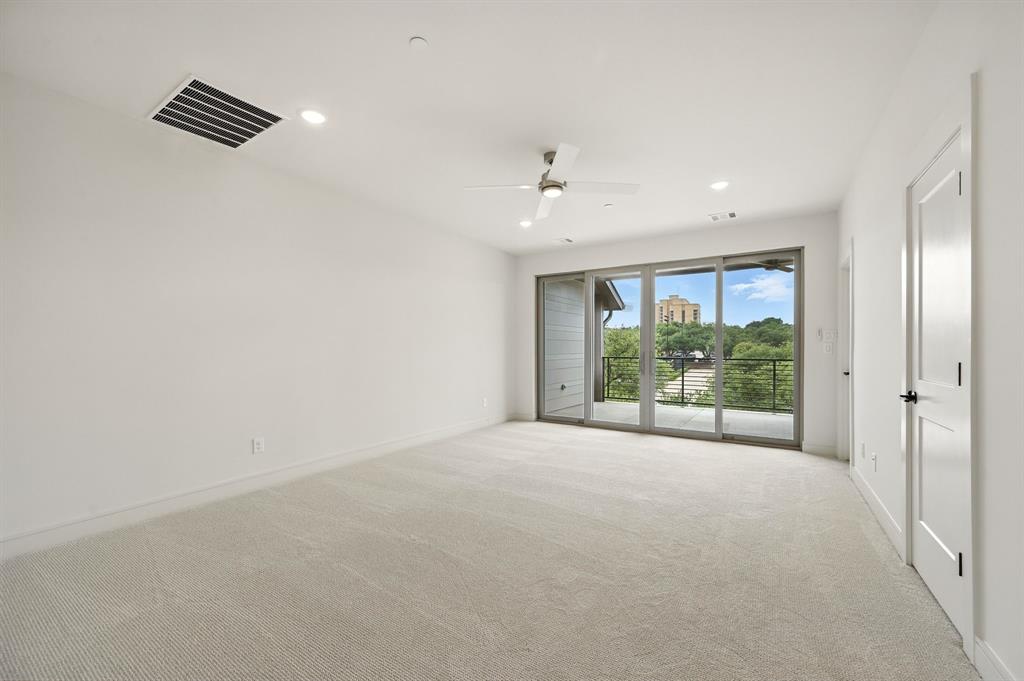 Linkside Las Colinas - Residential