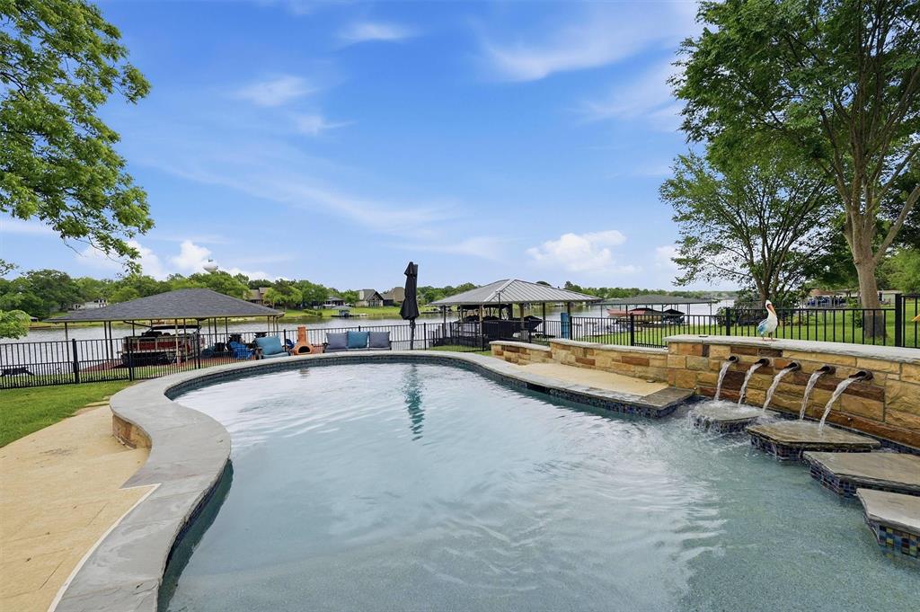 Lake Kiowa - Residential