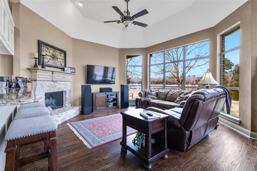 Tuscany Park Estates - Residential