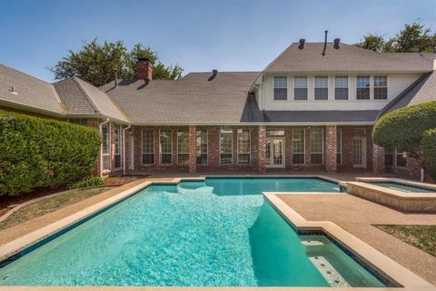 4605 SAXON Drive Plano TX 75093