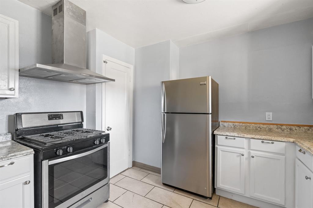 2725 Bowling Green Avenue