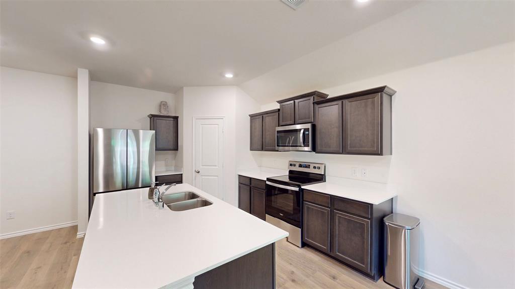 River Oaks at Sawmill - Residential