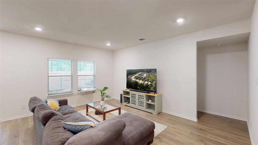 River Oaks at Sawmill - Residential