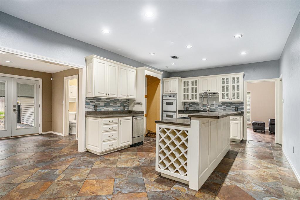 7324 Old Mill Run