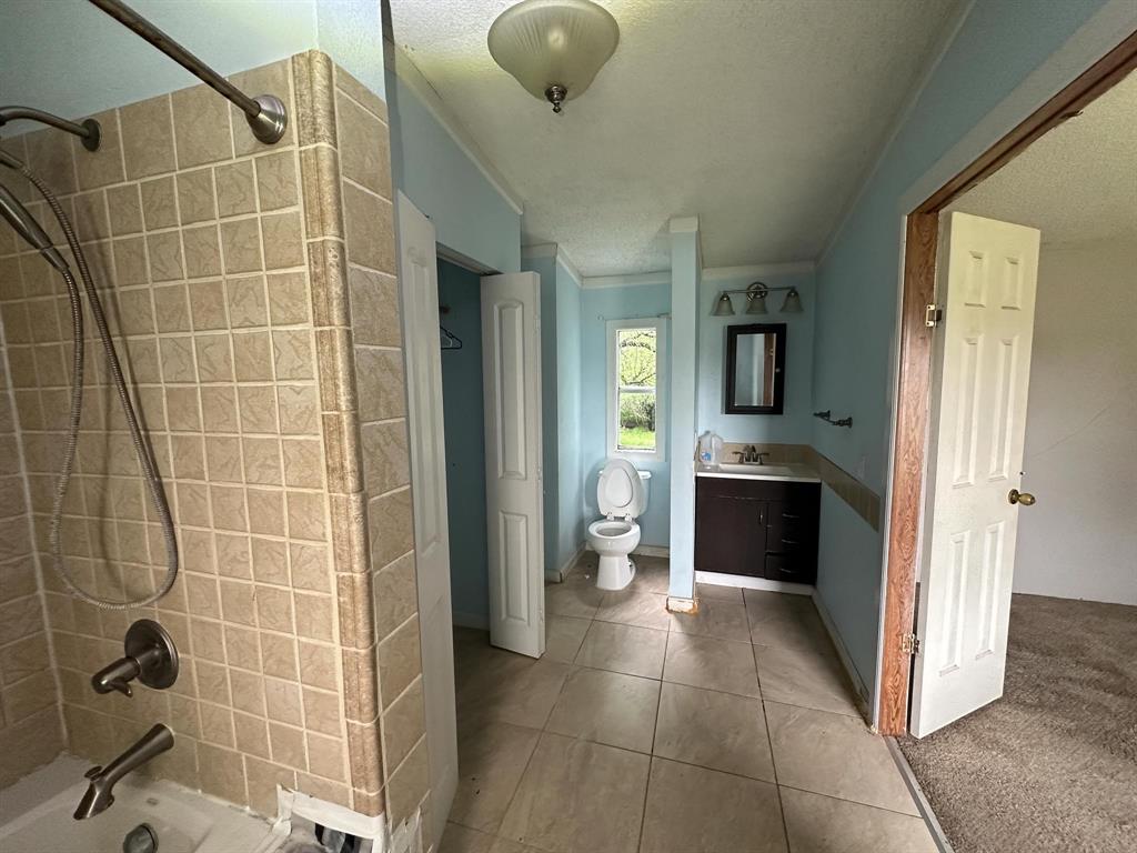 West 40 Azle - Residential