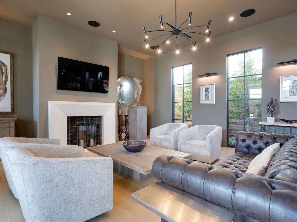 Preston Hollow Vlg Ph Three - Residential