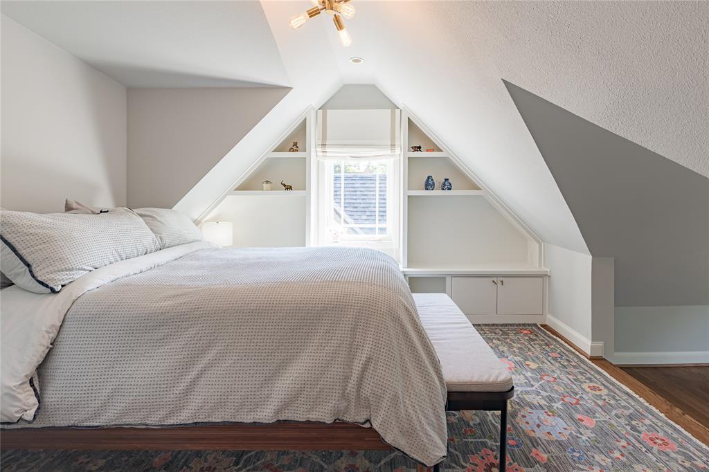 GREENLAND HILLS 1ST SECTION - Residential