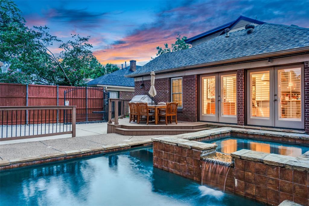 5515 Vanderbilt Avenue