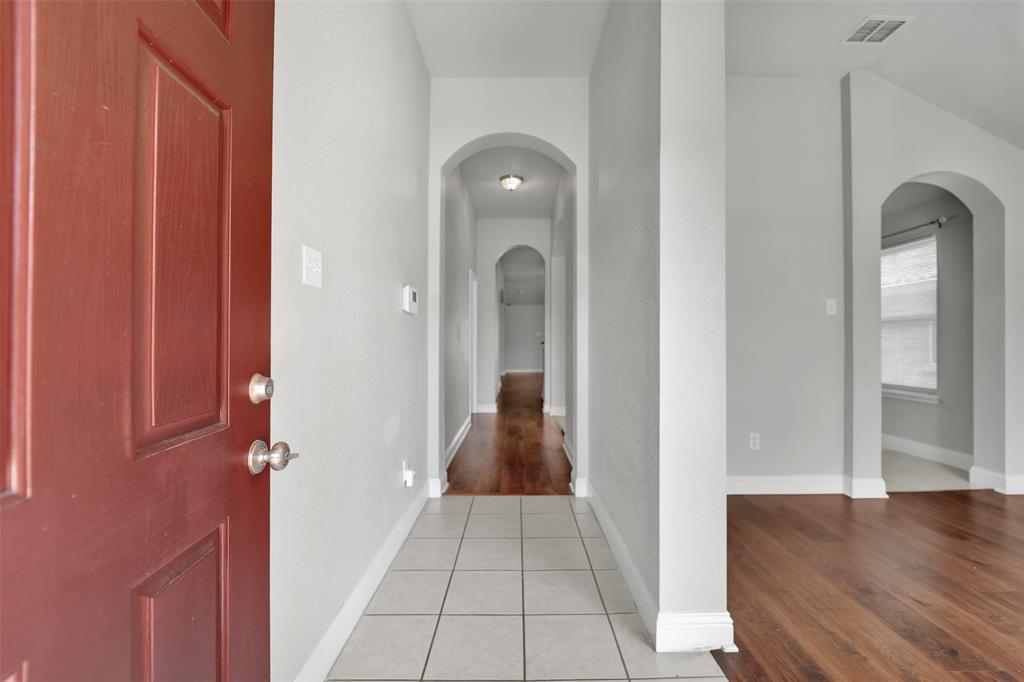 5205 Mirror Lake Drive