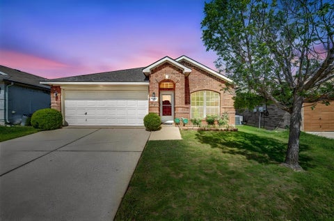 Photo of 5205 Mirror Lake Drive, Haltom City, TX 76117 (MLS # 21338410)