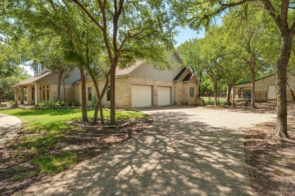 735 Winding Trail