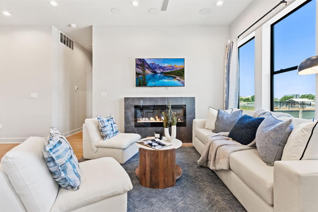 Mansfield R A - Residential