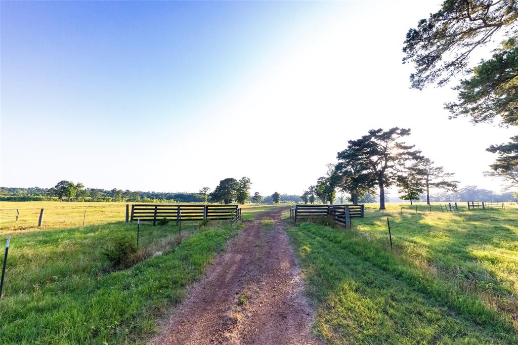 9759 Texas Highway 155 RD