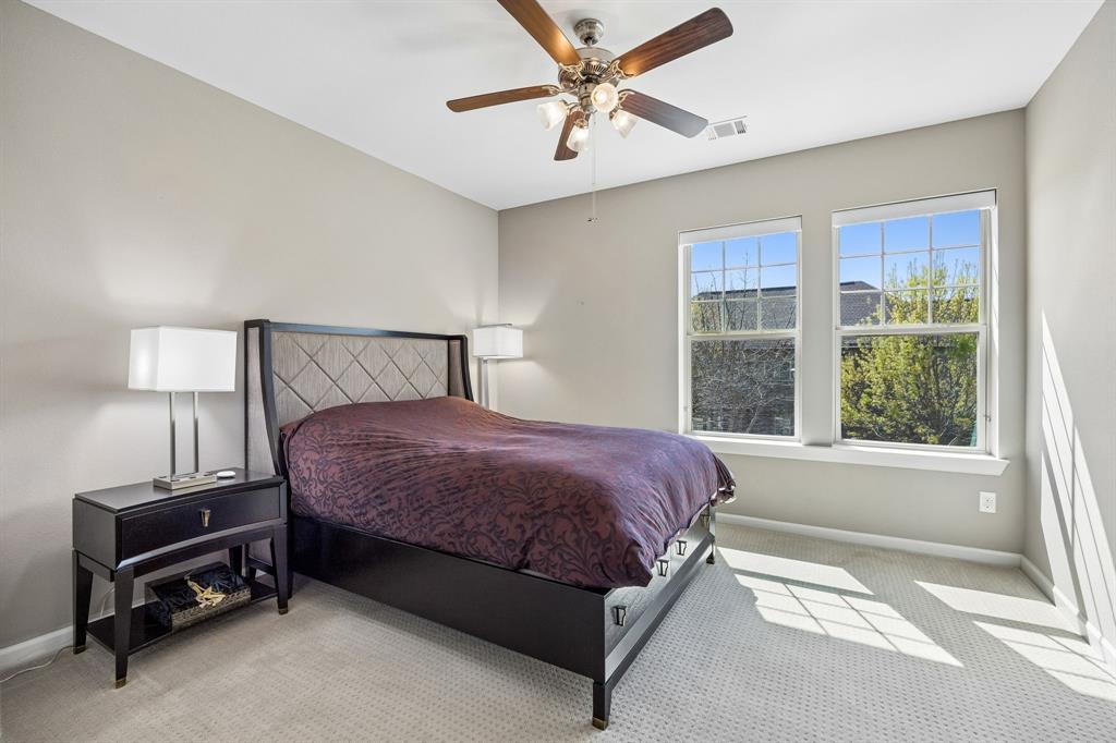 Villas Lk Hlnds Add - Residential