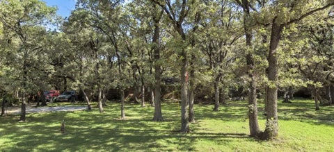 Photo of 2320 Los Robles Drive, Grapevine, TX 76051 (MLS # 21326366)