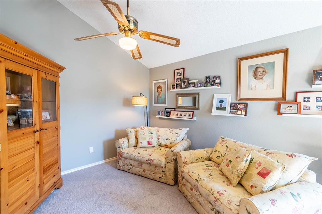 MIDWAY VILLAS - Residential Lease