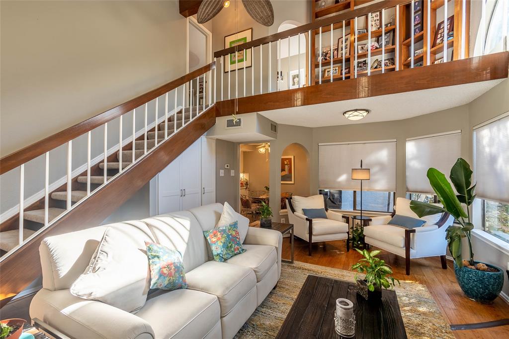 MIDWAY VILLAS - Residential Lease