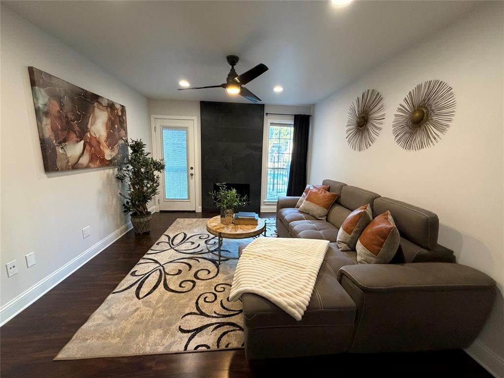 18333 Roehampton Drive 617