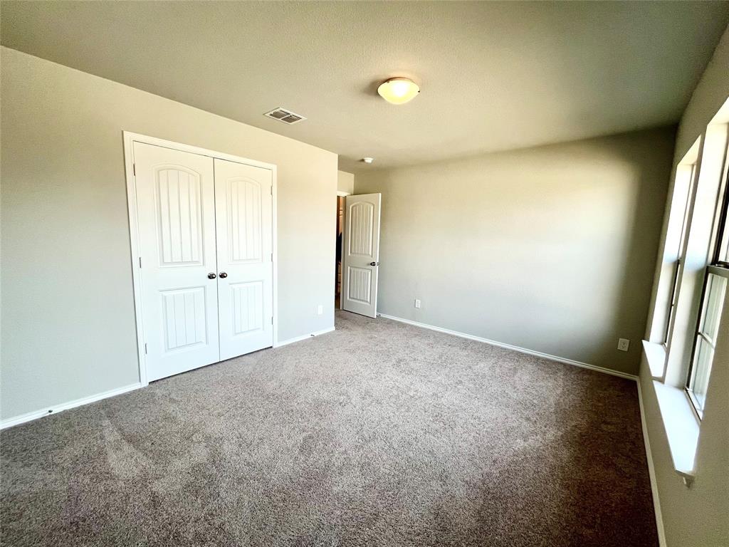 CHISHOLM HILLS ADDITION - Residential Lease