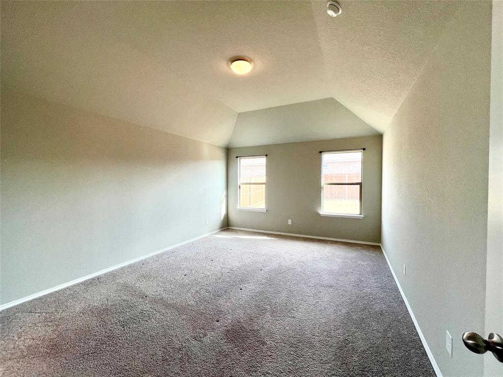 CHISHOLM HILLS ADDITION - Residential Lease