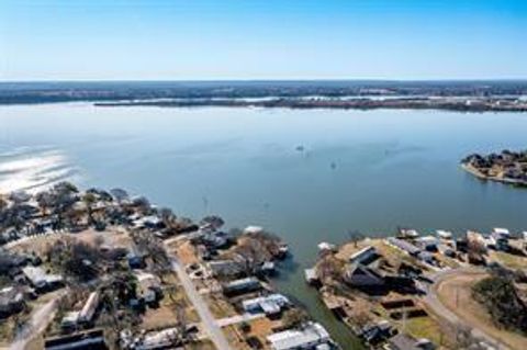 3905 Montgomery Drive Granbury TX 76049