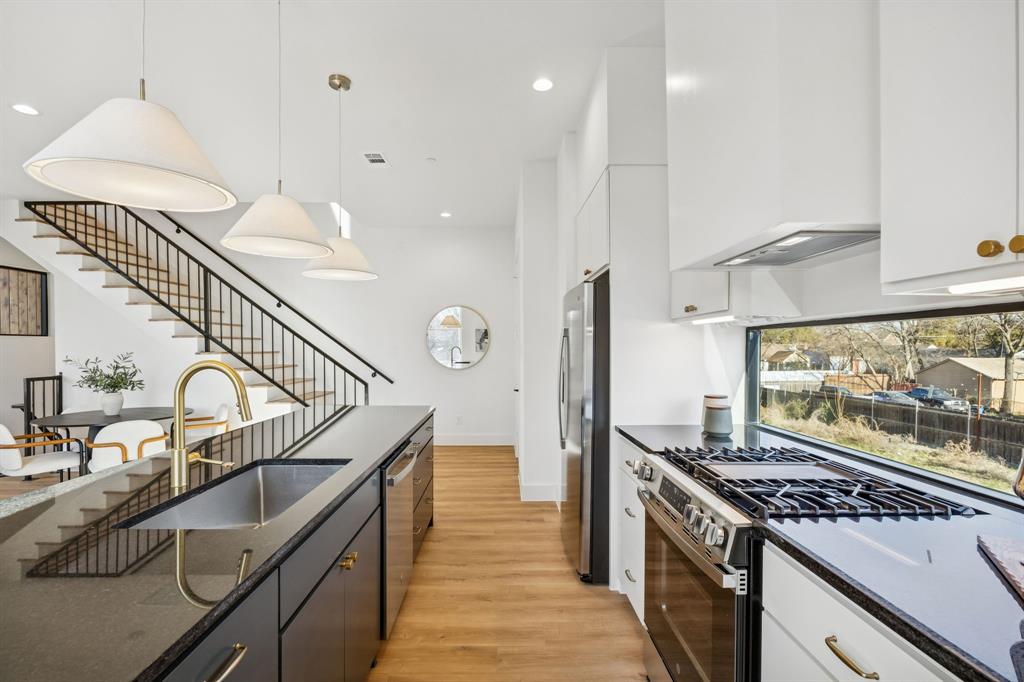 2151 Mail Avenue 103