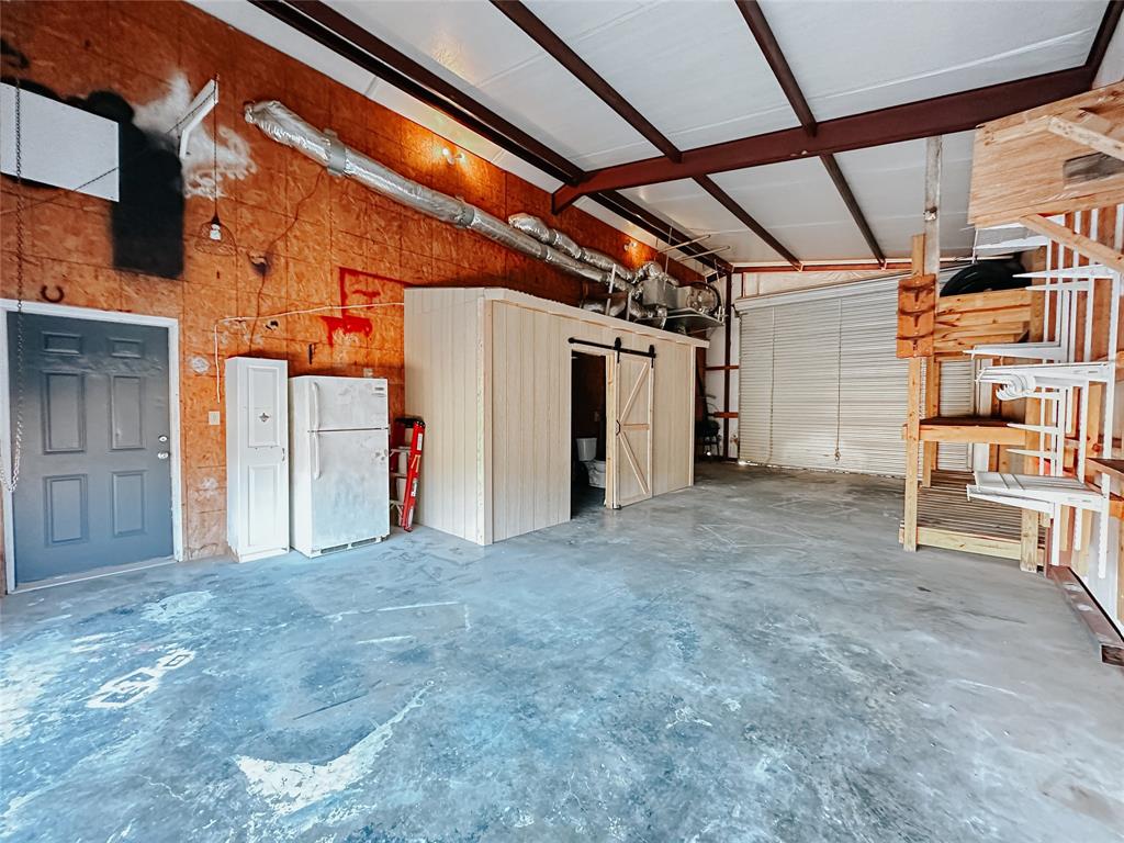 RIDGECREST - Residential Lease