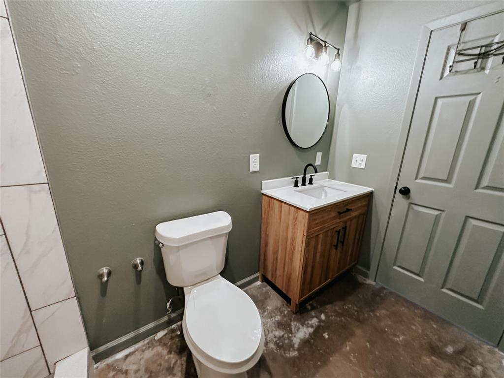 RIDGECREST - Residential Lease