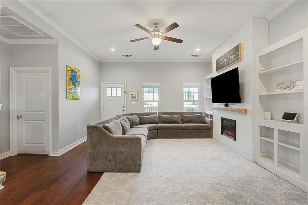 Carter C E Add Rep Lt 1 2 - Residential Lease