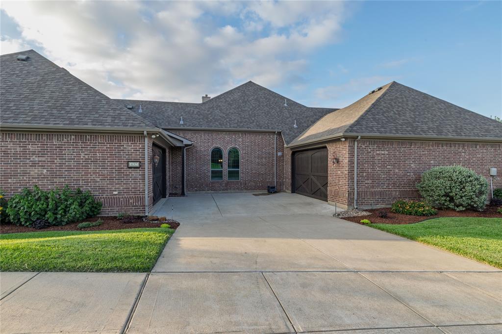 437 Monarch Hill Court