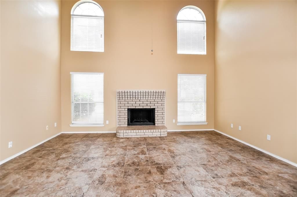 Photo of 2425 Ithaca Drive, Mesquite, TX 75181 (MLS # 21092227)